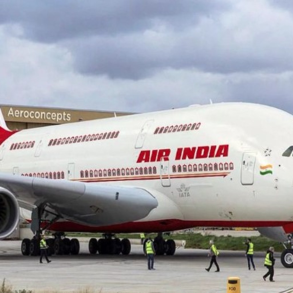 एअर इंडिया ने आठ उड़ानें की रद्द, अंतरराष्ट्रीय सेवाएं भी प्रभावित