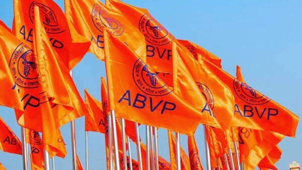 Uttarakhand Student Election Result Live: DAV कॉलेज में भी ABVP के कैंडिडेट ऋषभ मल्होत्रा ने भारी मतो से बाजी मारी