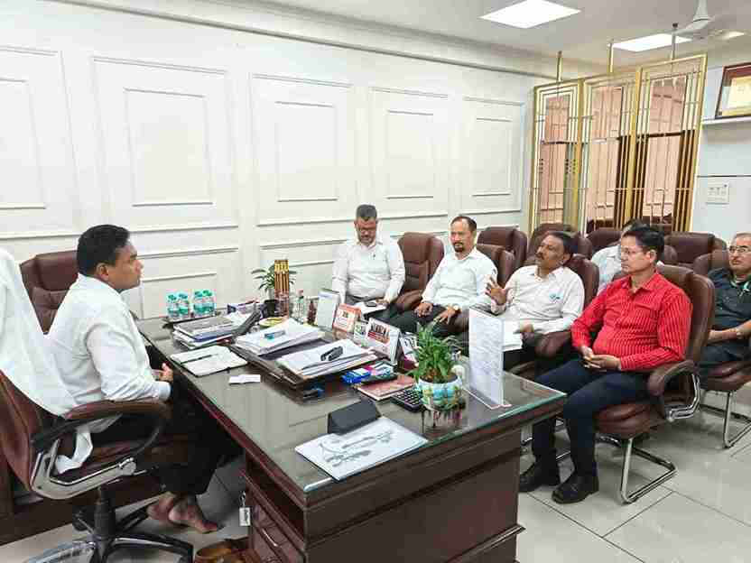 स्वास्थ्य पखवाड़े के तहत सचिवालय में विशेष स्वास्थ्य व रक्तदान शिविर का आयोजन