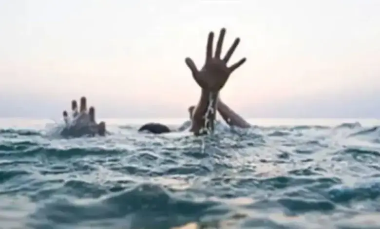 सेल्फी बनी जानलेवा: चीला नहर में बहा नोएडा का युवक